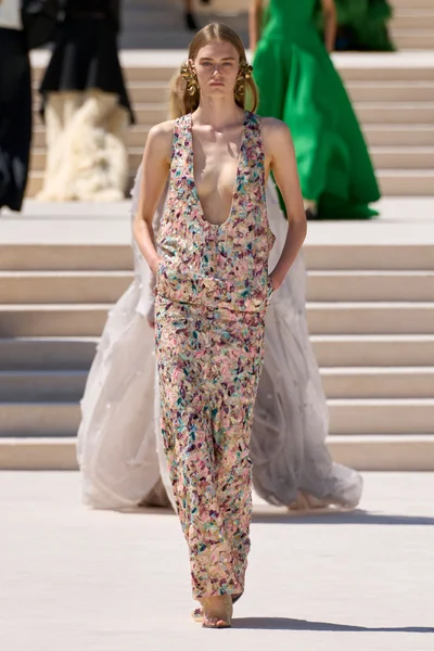 Look 36